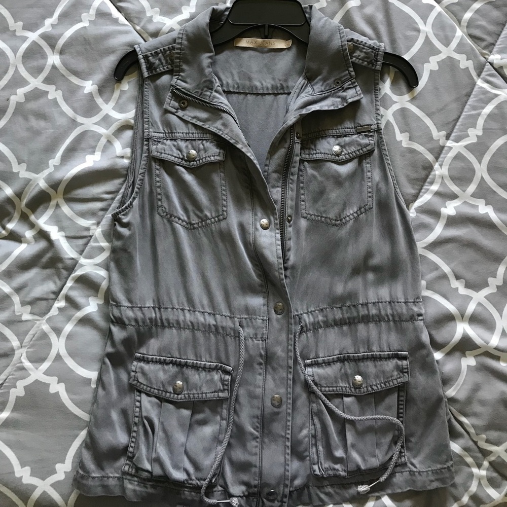 Grey vest